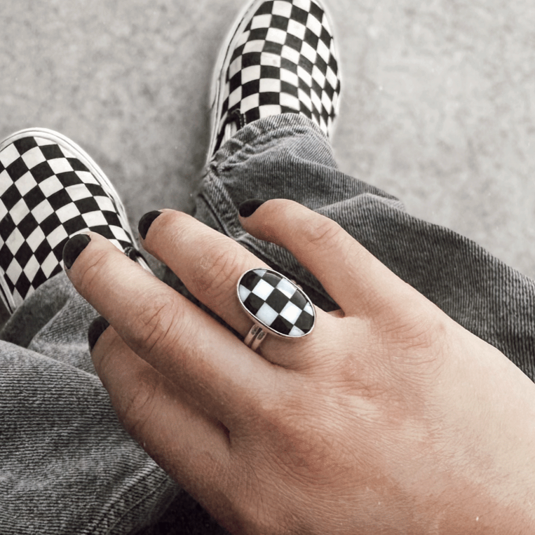 Checkered Oval Ring Size 6.5