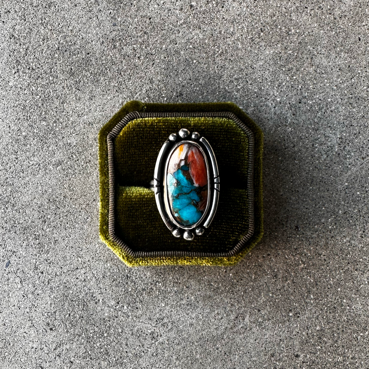 Turquoise Oyster Copper Ring Size 7.5